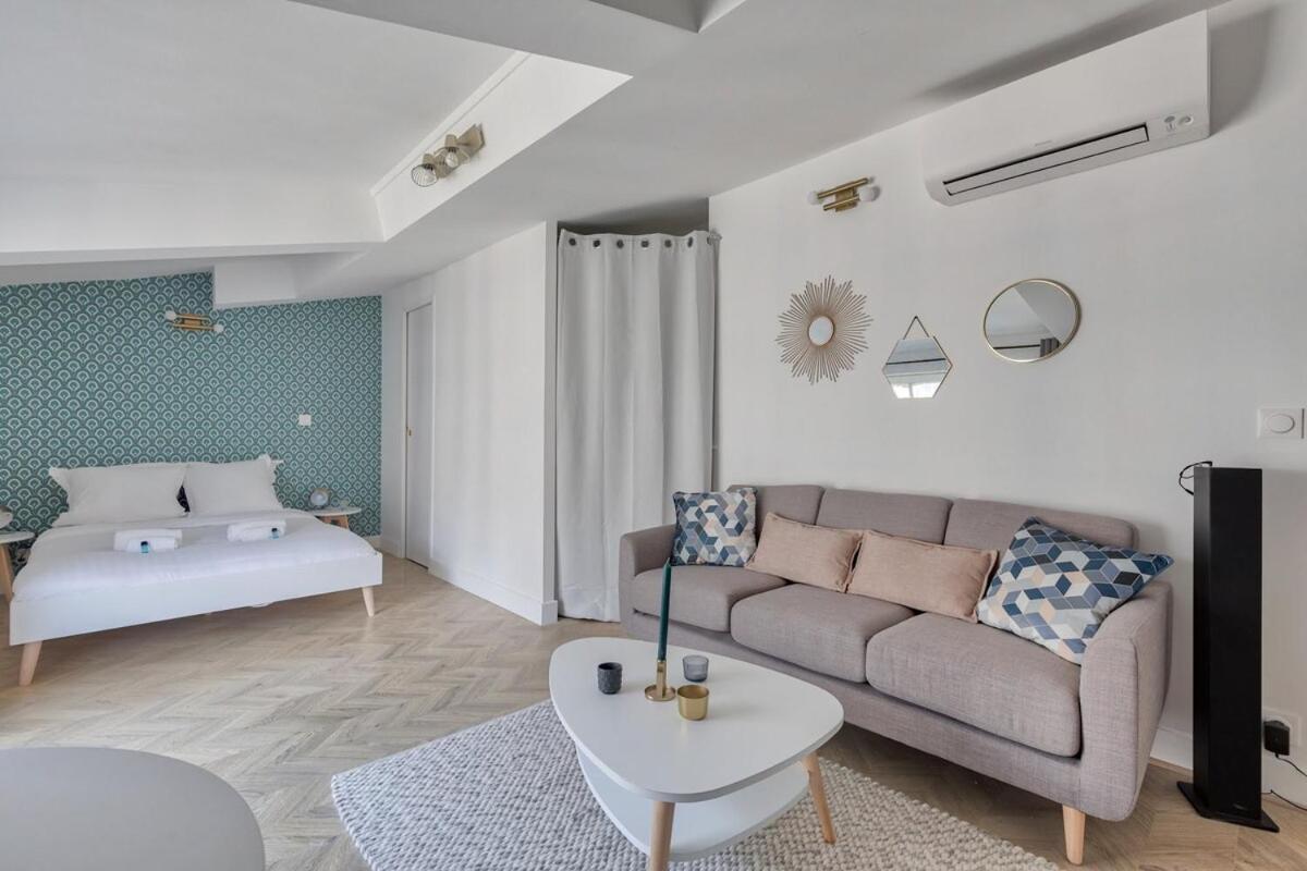 Appartement Renove Proche Arc Triomphe - 2P Paříž Exteriér fotografie